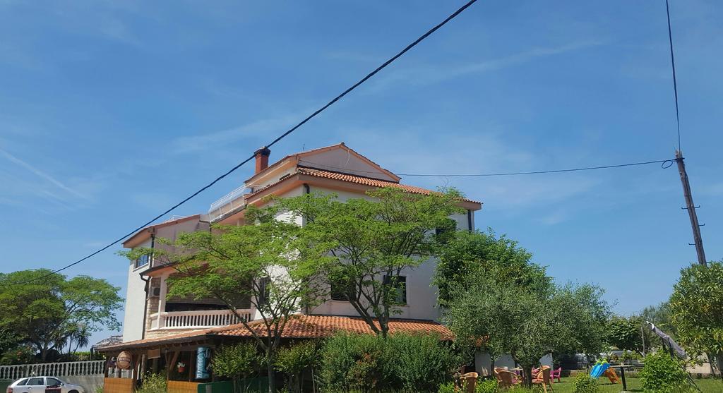 Apartments Valfontane Savudrija Exterior foto